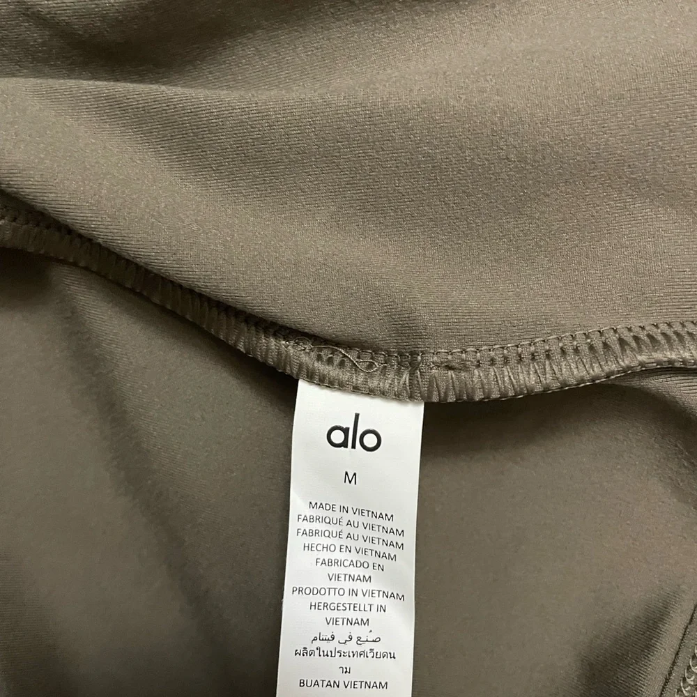 ALO Yoga NWT Alosoft Head start Dress OliveTree Color Size M